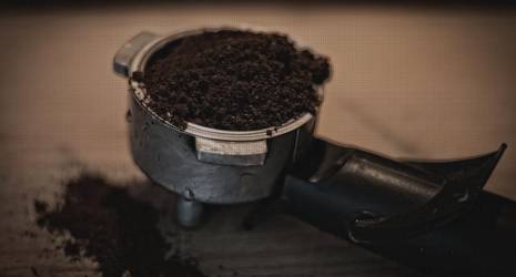 ¿Qué diferencias hay entre una cafetera espresso de cápsulas y una convencional?