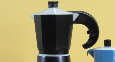 ¿Cuál es la importancia del molinillo de café al usar una cafetera espresso?