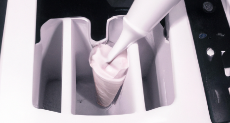 ¿Qué tan rápido se prepara el helado en una máquina sin compresor?